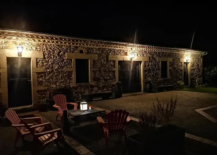 Les Trois Jolies Ferienhaus